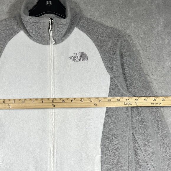 The North Face Women’s White And Gray Full Zip Fleece Jacket Size Small - Picture 4 of 13